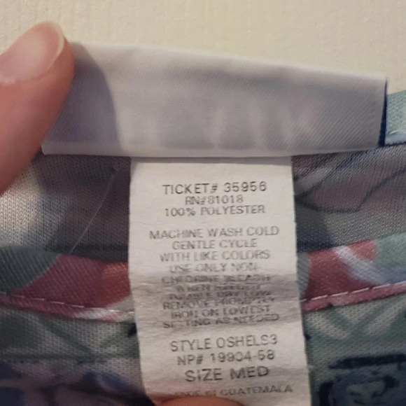 Blair Abstract Printed Short Sleeve, size M - Picture 2 of 5